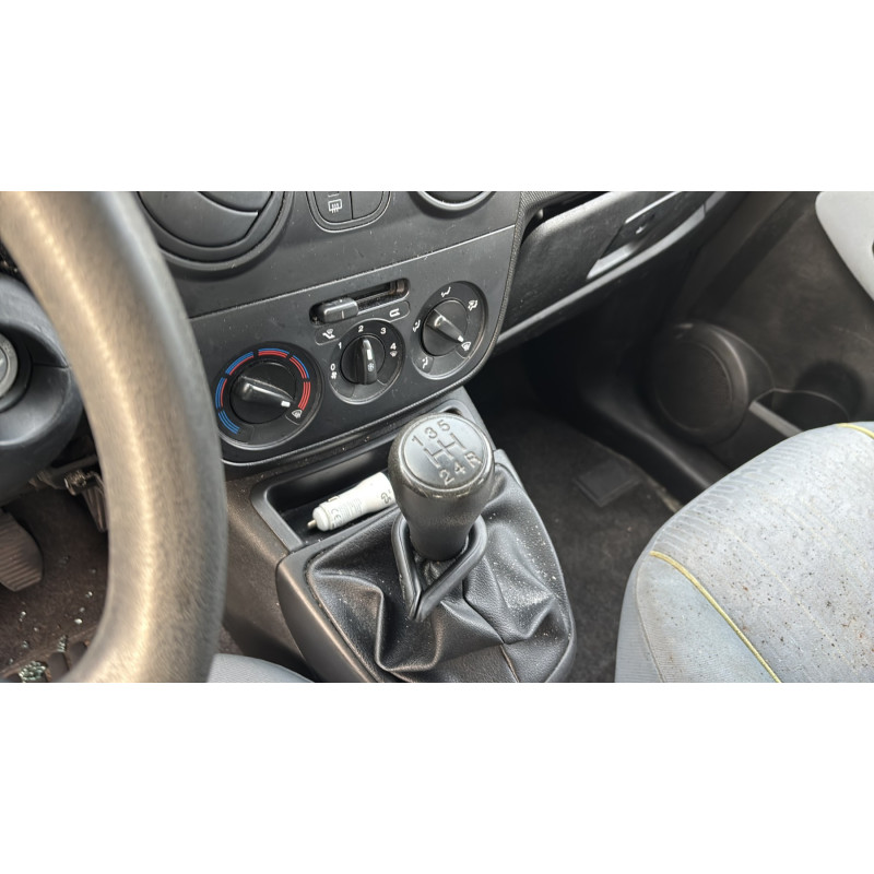 Custode arriere droit PEUGEOT BIPPER Photo n°19
