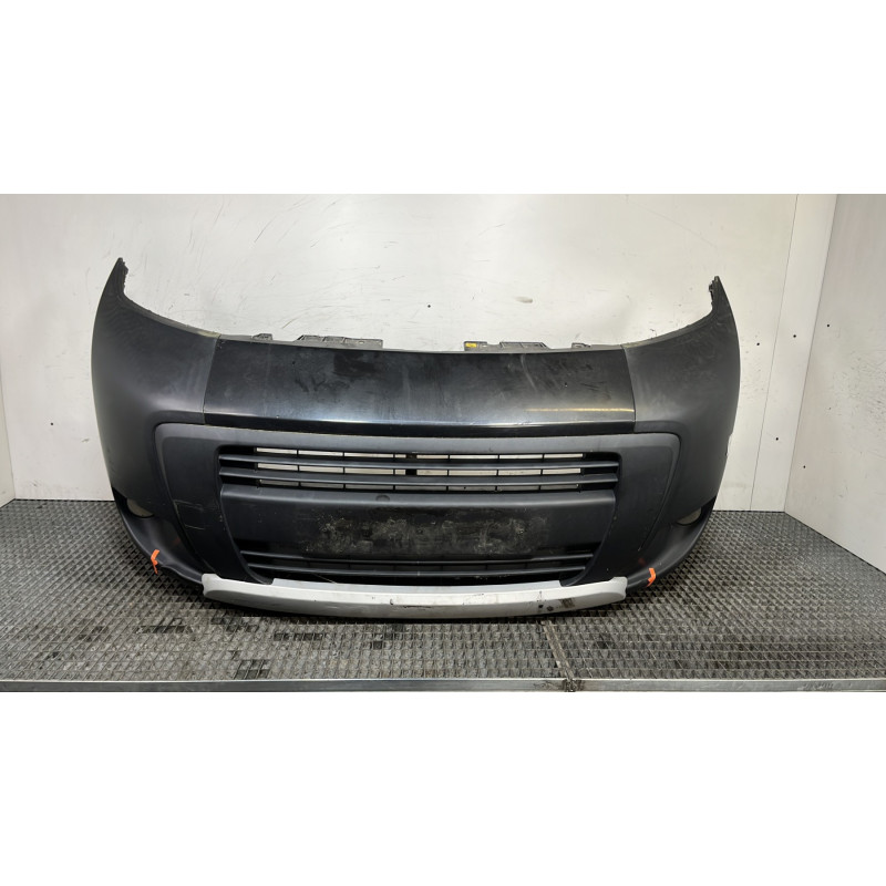 Pare choc avant PEUGEOT BIPPER Photo n°1