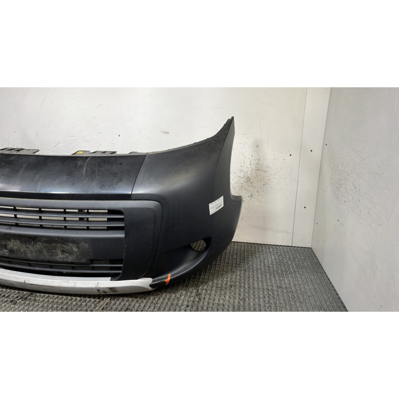 Pare choc avant PEUGEOT BIPPER Photo n°4