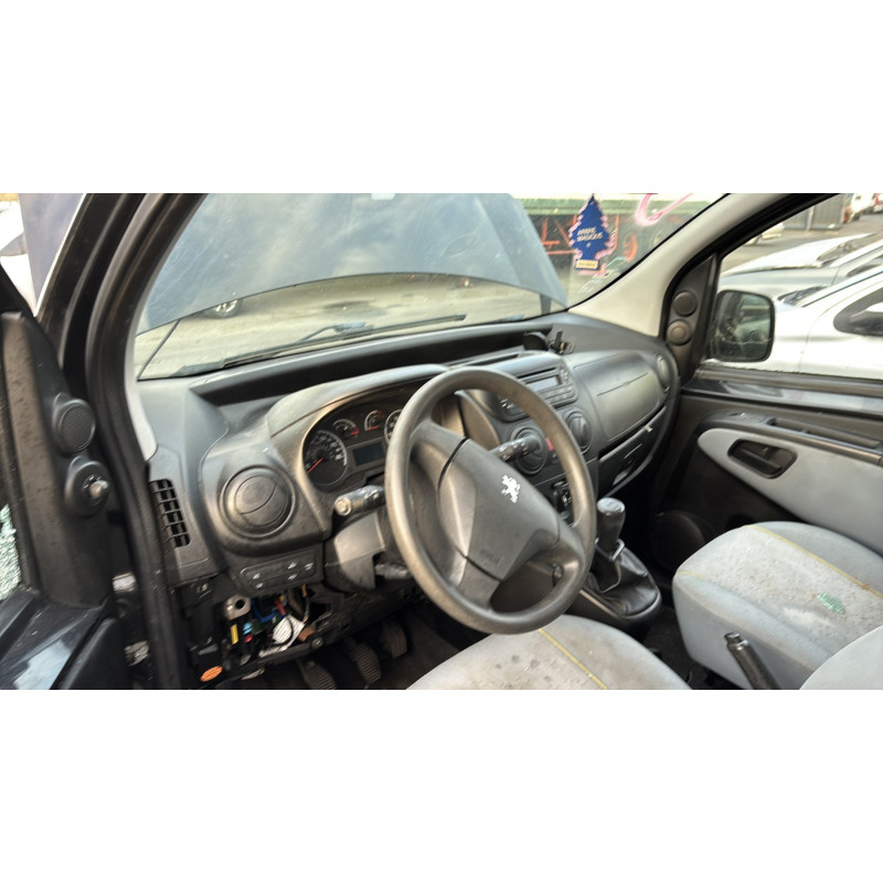 Retroviseur droit PEUGEOT BIPPER Photo n°16