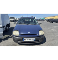 Pare choc avant RENAULT CLIO 2