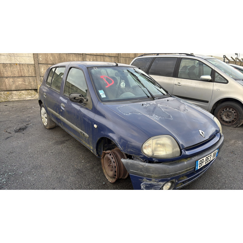 Calandre RENAULT CLIO 2 Photo n°8