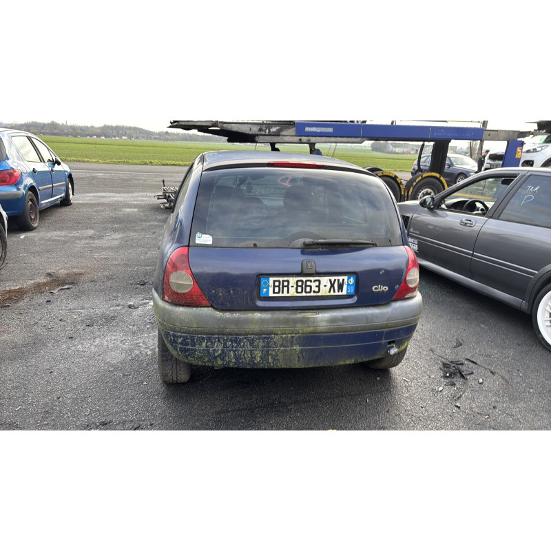 Calandre RENAULT CLIO 2 Photo n°11