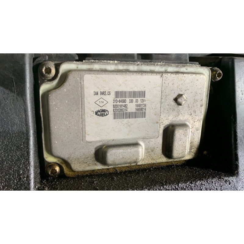 Moteur RENAULT CLIO 2 Photo n°4