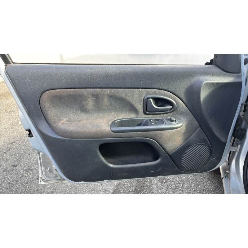 Moteur RENAULT CLIO 2 Photo n°15