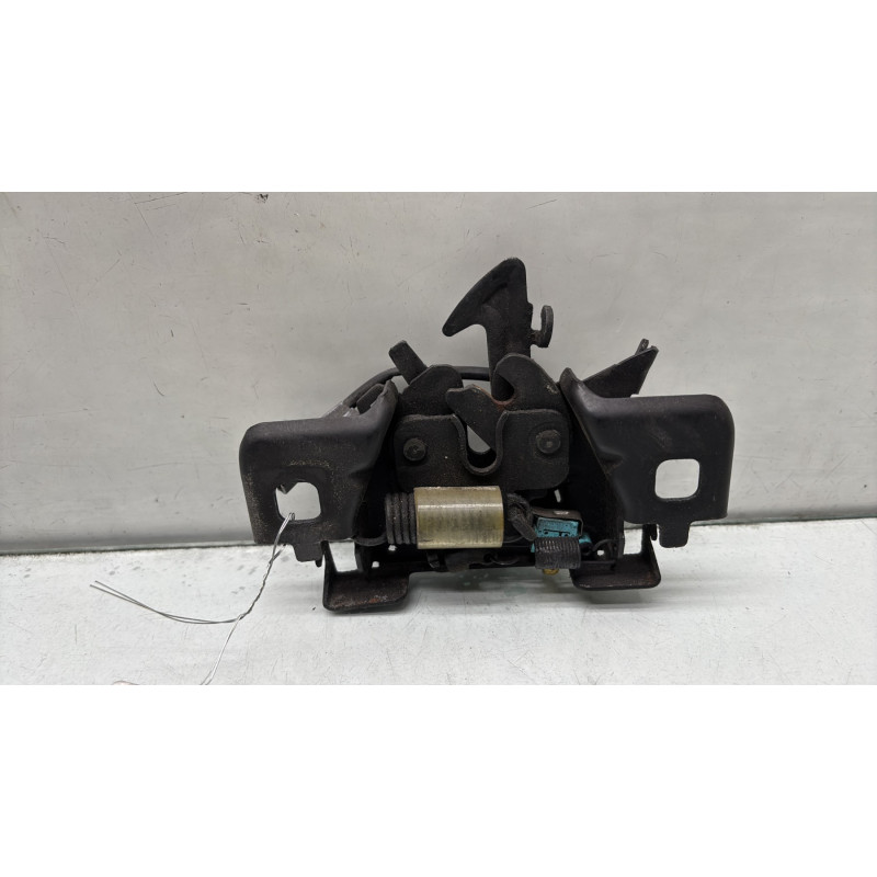 Fermeture de capot RENAULT CLIO 4 Photo n°2