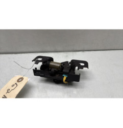 Fermeture de capot RENAULT CLIO 4