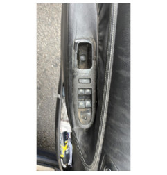 Serrure avant droit PEUGEOT 607