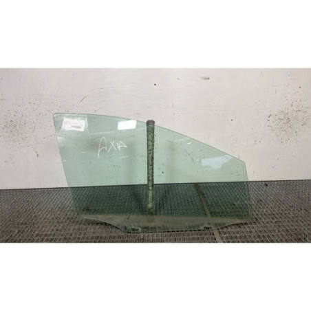 Vitre avant droit MERCEDES CLASSE B 245 Photo n°1