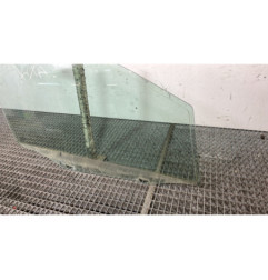 Vitre avant droit MERCEDES CLASSE B 245