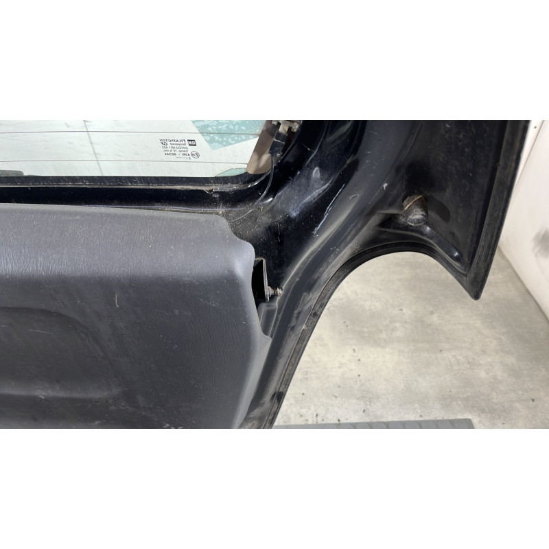 Malle/Hayon arriere OPEL AGILA A Photo n°10
