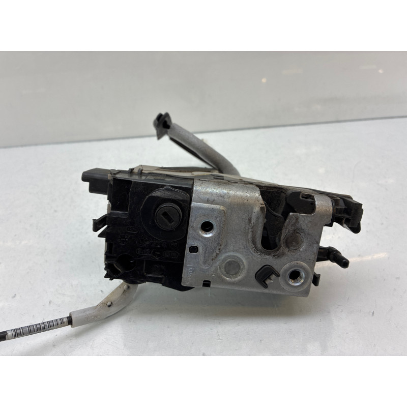 Serrure arriere droit PEUGEOT 208 1 Photo n°8