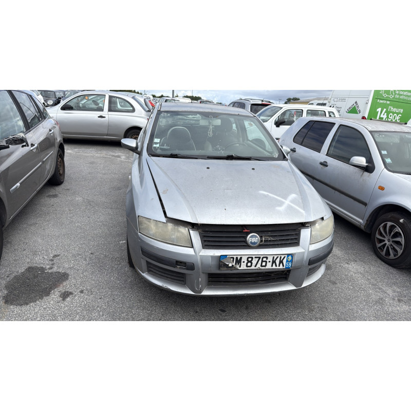 Feu arriere stop central FIAT STILO Photo n°11