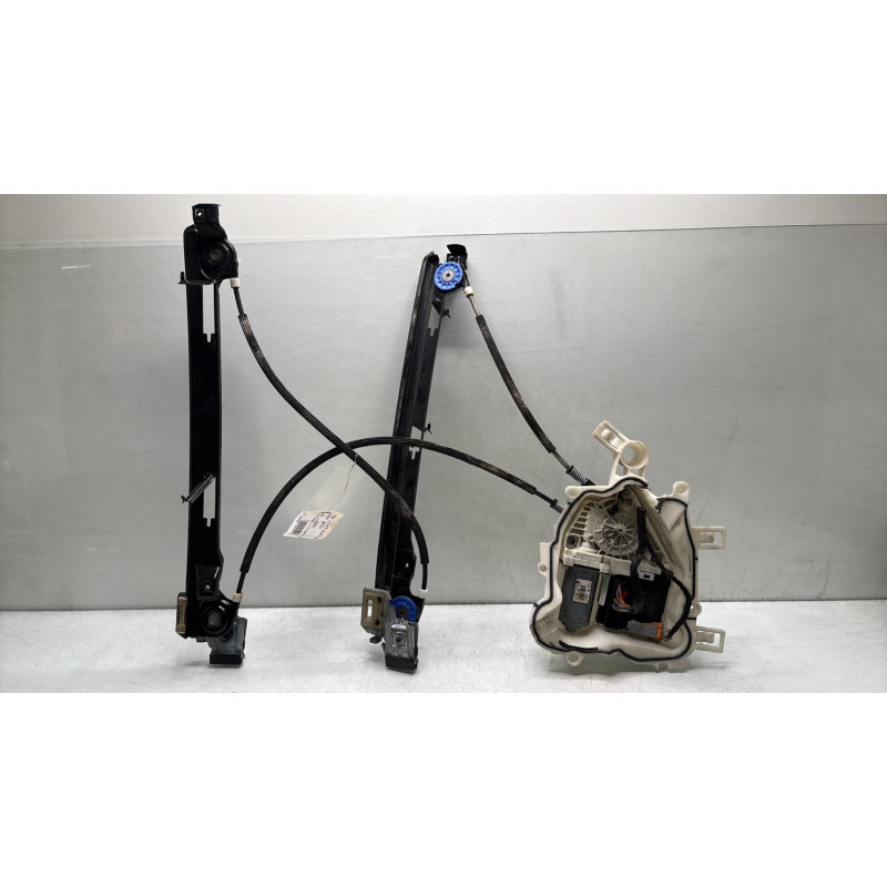 Leve vitre electrique avant droit SEAT ALTEA Photo n°5