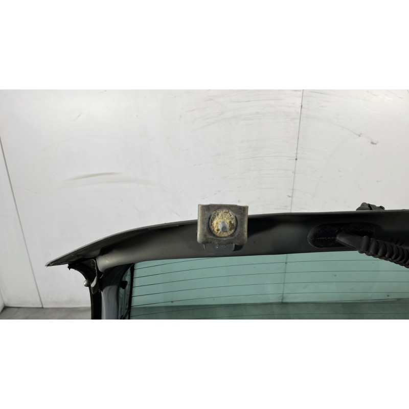 Malle/Hayon arriere RENAULT CLIO 2 Photo n°6