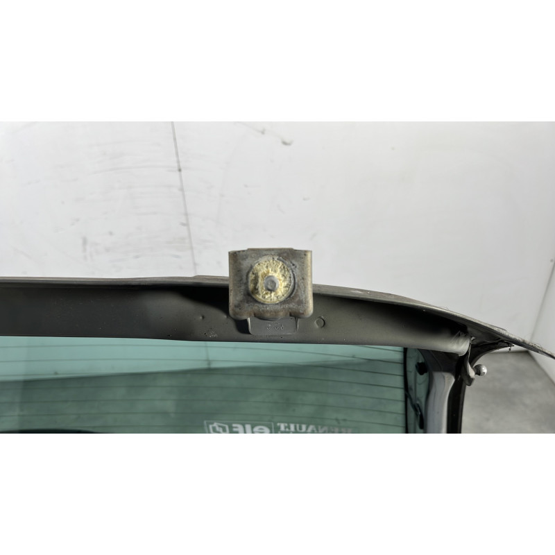 Malle/Hayon arriere RENAULT CLIO 2 Photo n°7