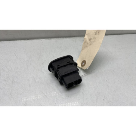 Interrupteur de leve vitre avant droit CITROEN C2