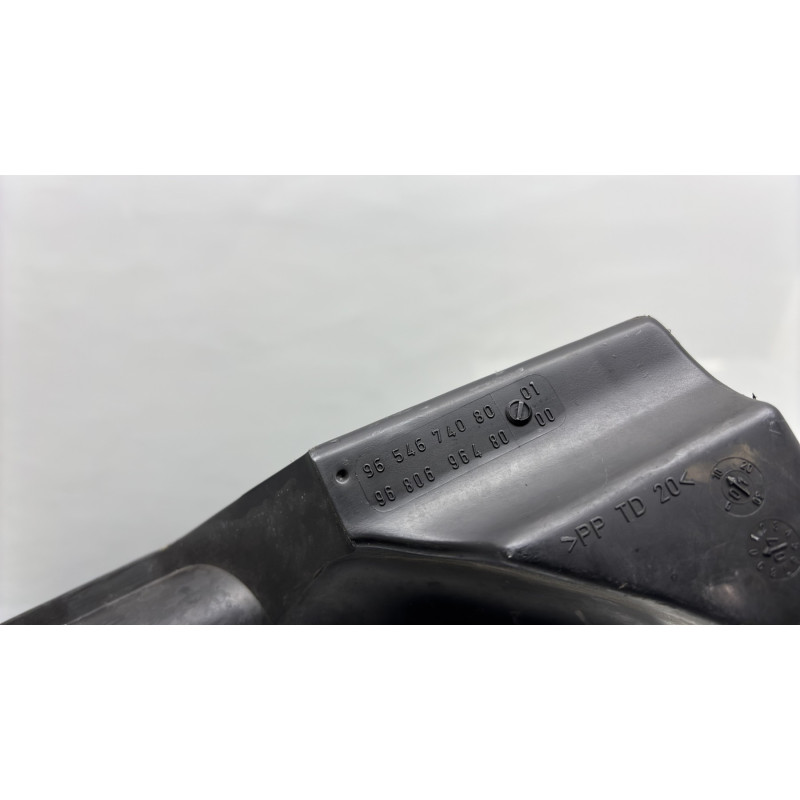 Boitier filtre a air CITROEN C2 Photo n°7