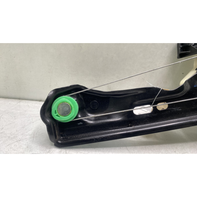 Leve vitre electrique arriere gauche CITROEN C4 GRAND PICASSO 2 Photo n°7