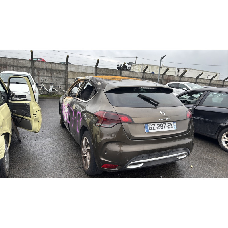 Aile avant droit CITROEN DS4 Photo n°9