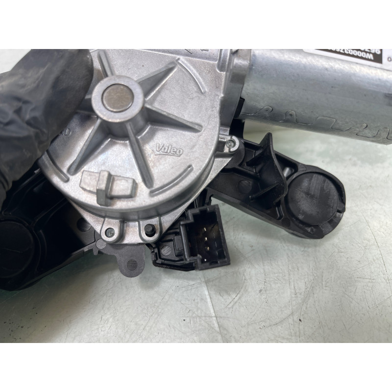 Moteur essuie glace arriere PEUGEOT 2008 1 Photo n°4