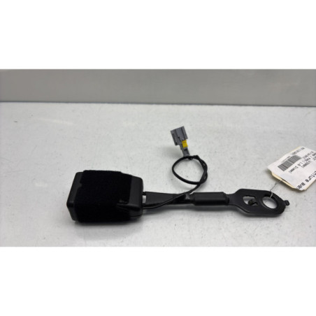 Attache ceinture avant droit PEUGEOT 2008 1 Photo n°1