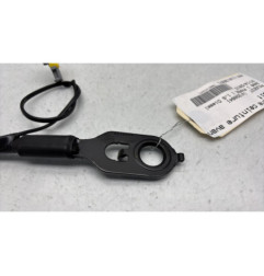 Attache ceinture avant droit PEUGEOT 2008 1