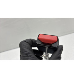 Attache ceinture avant droit PEUGEOT 2008 1