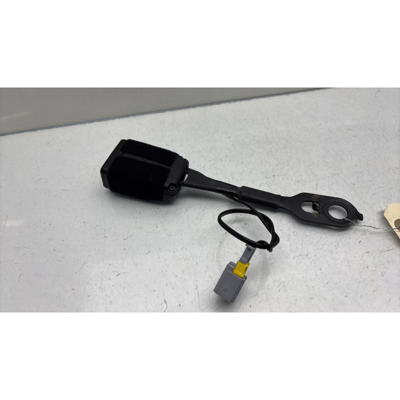 Attache ceinture avant droit PEUGEOT 2008 1 Photo n°5