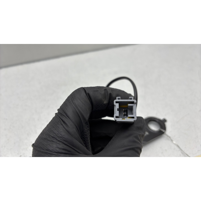 Attache ceinture avant gauche PEUGEOT 2008 1 Photo n°3