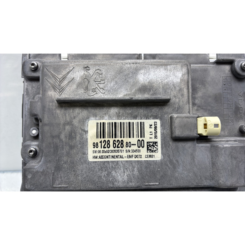 Ecran GPS PEUGEOT 2008 1 Photo n°6