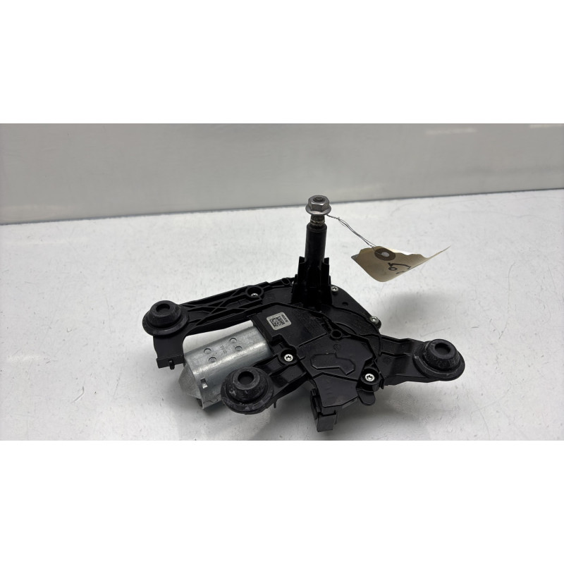 Moteur essuie glace arriere PEUGEOT 2008 1 Photo n°1