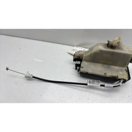 Serrure avant droit PEUGEOT 2008 1
