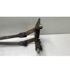 Moteur essuie glace avant PEUGEOT 205