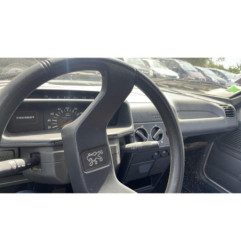 Moteur essuie glace avant PEUGEOT 205