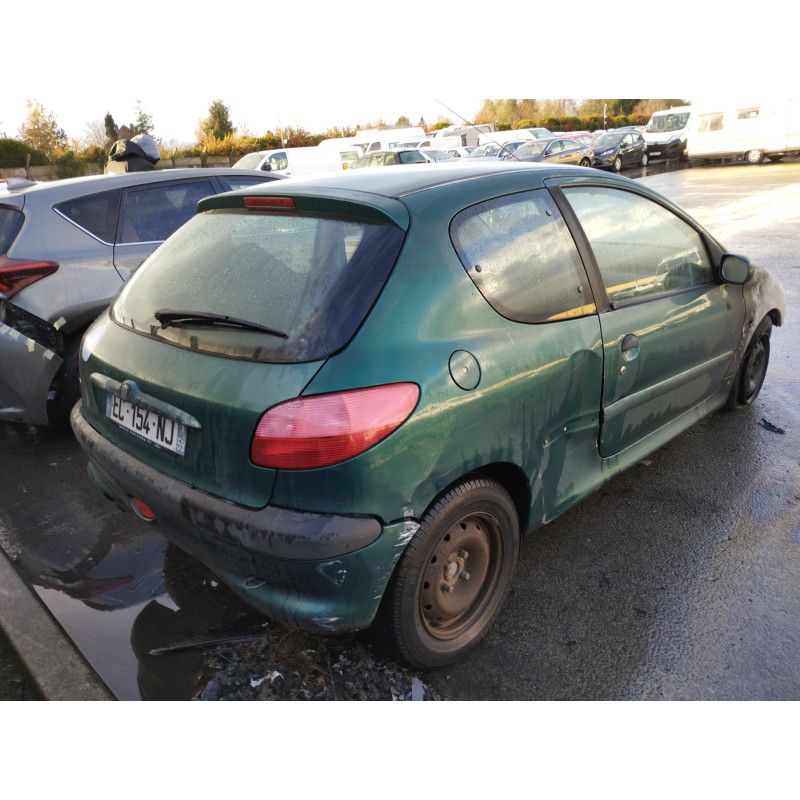 Arret de porte avant droit PEUGEOT 206 Photo n°7