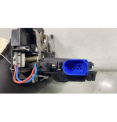 Serrure avant droit VOLKSWAGEN POLO 4