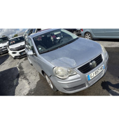 Serrure avant droit VOLKSWAGEN POLO 4