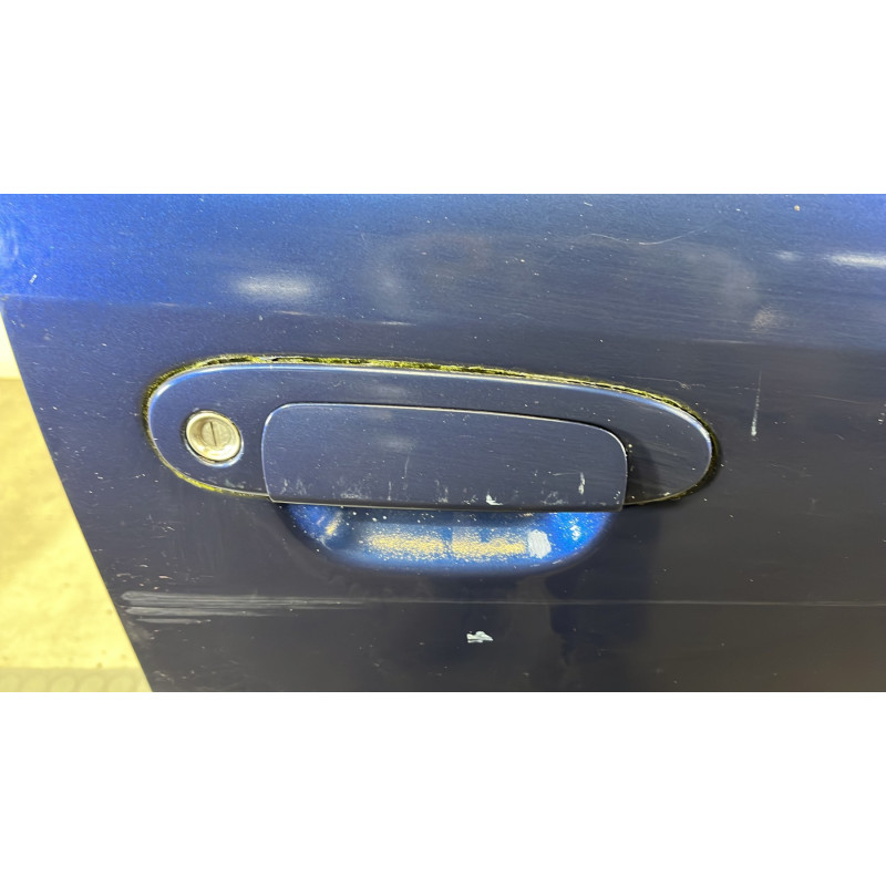 Porte avant droit TOYOTA YARIS 1 Photo n°2