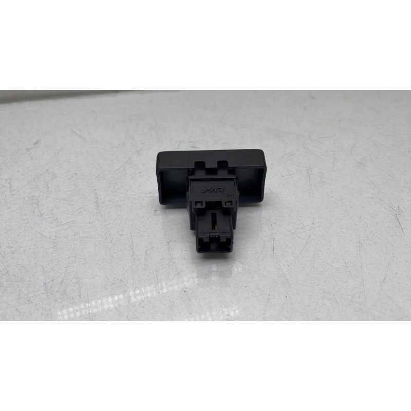 Bouton de warning SUZUKI ALTO 3 Photo n°2
