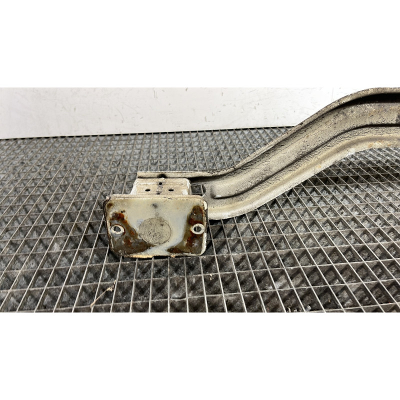 Renfort pare choc arriere (traverse) SUZUKI ALTO 3 Photo n°4