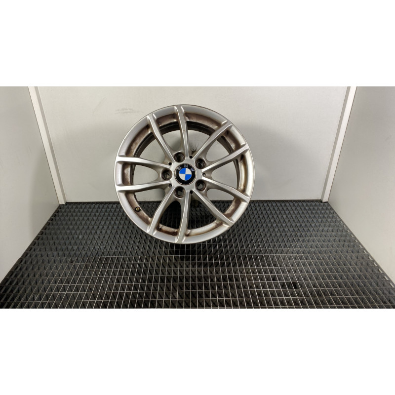 Jante BMW SERIE 1 F20 Photo n°1