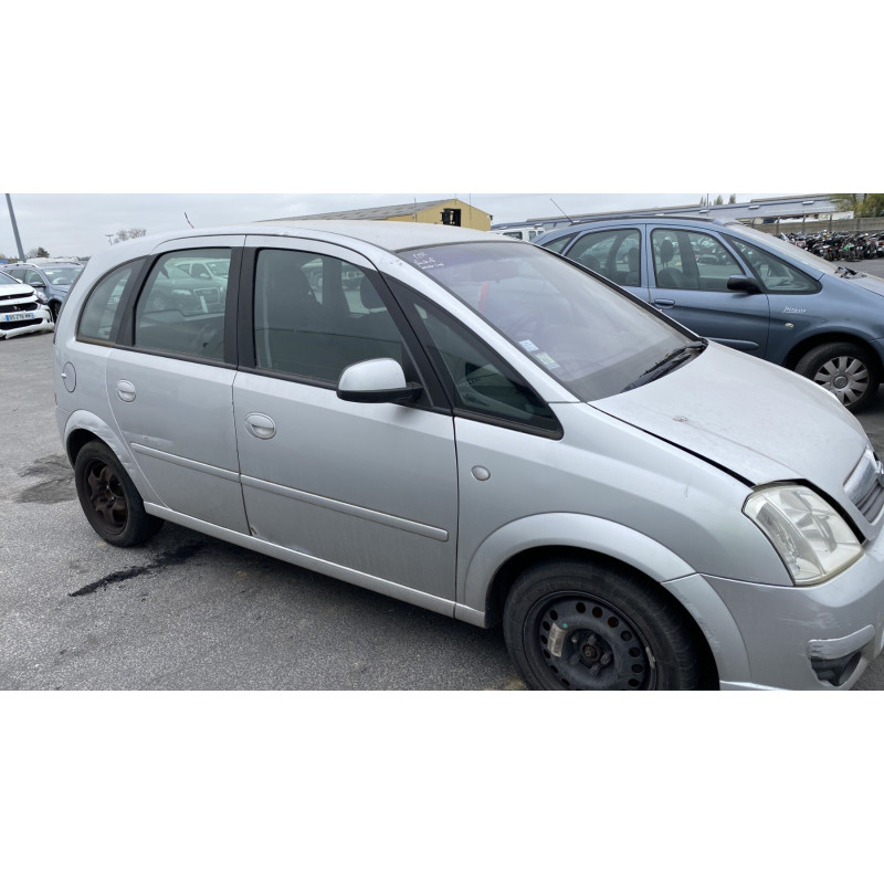 Anti brouillard droit (feux) OPEL MERIVA A Photo n°10