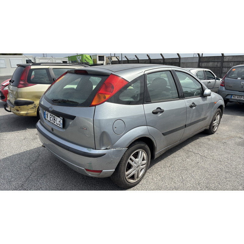 Feu arriere principal droit (feux) FORD FOCUS 1 Photo n°6