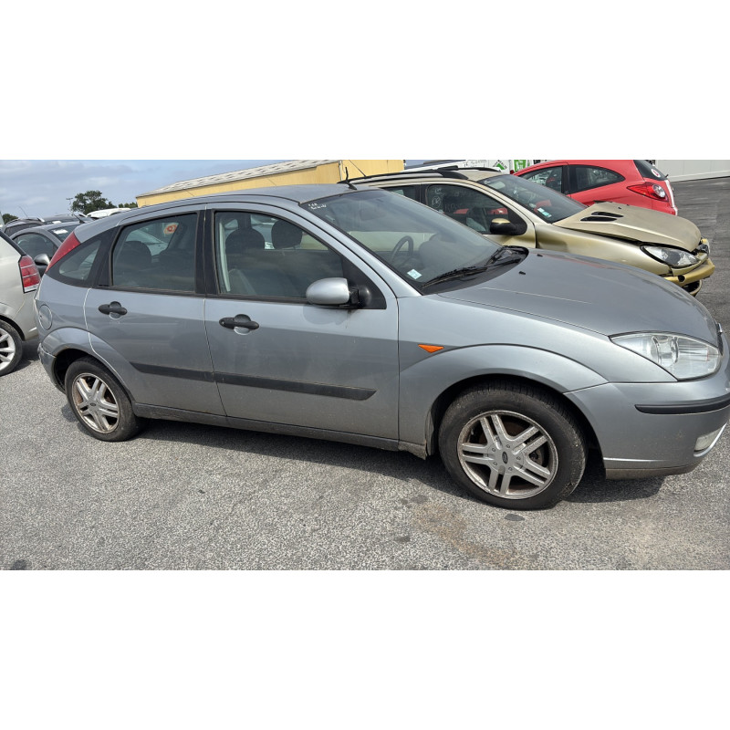 Feu arriere principal droit (feux) FORD FOCUS 1 Photo n°10