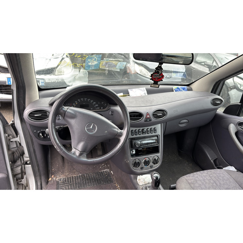 Pare choc avant MERCEDES CLASSE A 168 Photo n°18