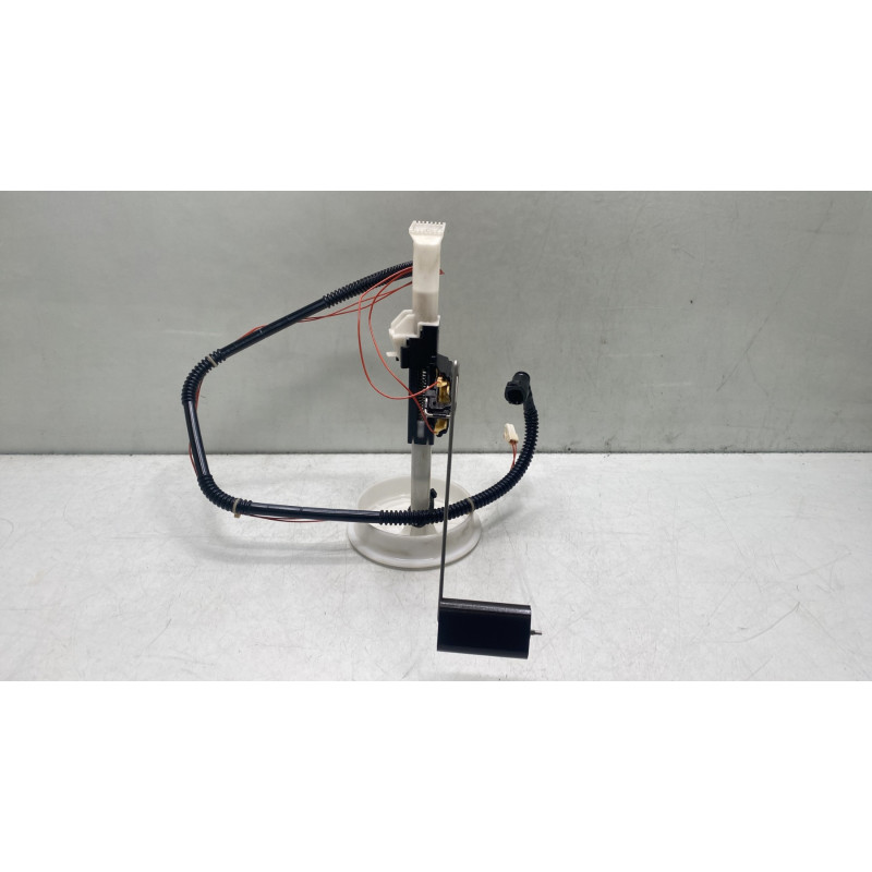 Pompe à carburant RENAULT KADJAR Photo n°8