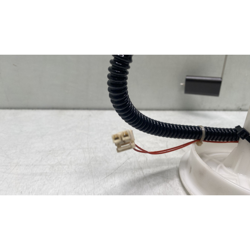 Pompe à carburant RENAULT KADJAR Photo n°10