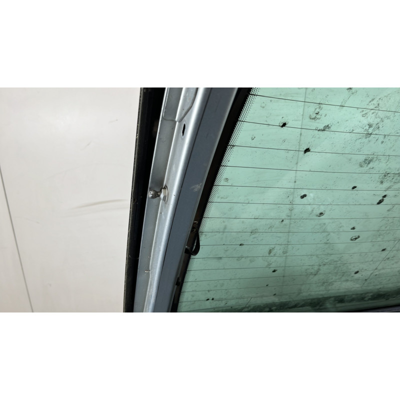 Malle/Hayon arriere RENAULT LAGUNA 1 Photo n°11
