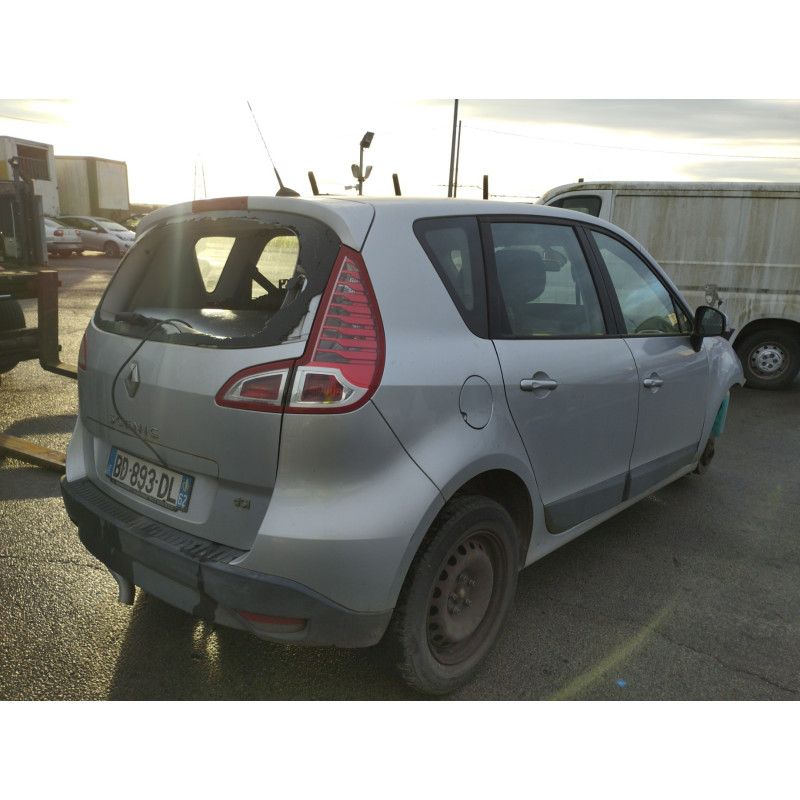 Trappe d'essence RENAULT SCENIC 3 Photo n°6